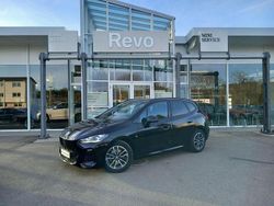 Black sapphire metallic Gebraucht 2023 BMW 218 Active Tourer M Sport Van / Kleinbus | 27.670 € (Fairer Preis)