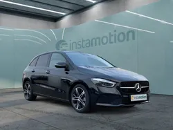 Schwarz Gebraucht 2024 Mercedes B180 Progressive Van / Kleinbus | 31.790 € (Fairer Preis)