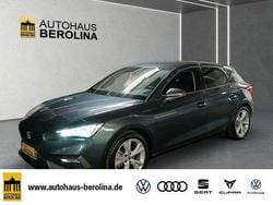 Grau Gebraucht 2024 Seat Leon FR Limousine | 23.888 € (Guter Preis)