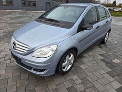 Blau Gebraucht 2007 Mercedes B170 Van / Kleinbus | 5.990 € (Fairer Preis)