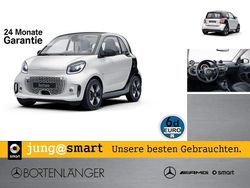 Weiß Gebraucht 2023 Smart ForTwo Electric Drive Exclusive Kleinwagen | 16.998 € (Etwas zu teuer)