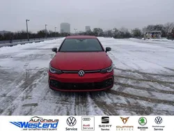 Kings red (metallic) Gebraucht 2023 VW Golf VIII GTI Limousine | 32.900 € (Fairer Preis)