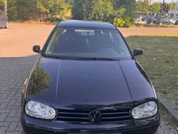 Schwarz Gebraucht 2003 VW Golf IV Basis Limousine | 1.700 € (Fairer Preis)