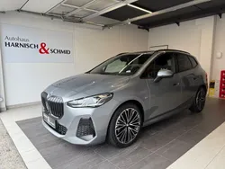 Grau Gebraucht 2024 BMW 218 Active Tourer M Sport Van / Kleinbus | 41.970 € (Teuer)