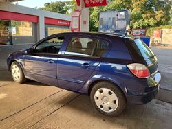 Blau Gebraucht 2006 Opel Astra Edition Limousine | 2.490 € (Fairer Preis)