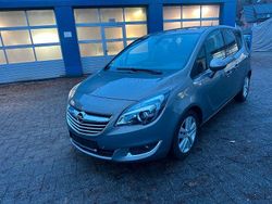 Grau Gebraucht 2014 Opel Meriva Innovation Van / Kleinbus | 6.499 € (Fairer Preis)