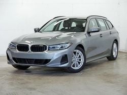 Grau Gebraucht 2024 BMW 318 Sport Line Kombi | 31.890 € (Guter Preis)