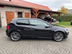Schwarz Gebraucht 2014 VW Golf VII Comfortline Limousine | 9.500 € (Fairer Preis)