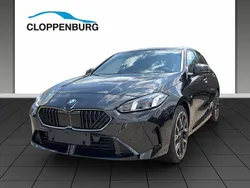 Schwarz Neu 2025 BMW 120 M Sport Kleinwagen | 44.260 € (Teuer)