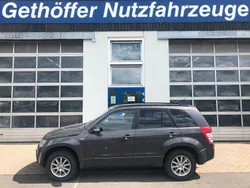 Grau Gebraucht 2011 Suzuki Grand Vitara Comfort SUV | 5.950 € (Fairer Preis)