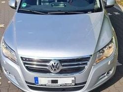 Silber Gebraucht 2009 VW Tiguan Track & Field SUV | 7.000 € (Teuer)