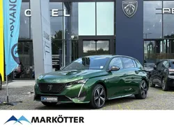 Grün Gebraucht 2023 Peugeot 308 GT Limousine | 24.890 € (Fairer Preis)