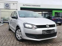 Silber Gebraucht 2013 VW Polo Trendline Kleinwagen | 7.250 € (Teuer)