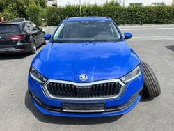 Blau Gebraucht 2022 Skoda Octavia Tour Kombi | 13.900 € (Guter Preis)