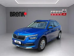Blau Gebraucht 2024 Skoda Kamiq Ambition SUV | 22.990 € (Fairer Preis)