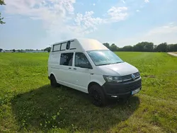 Weiß Gebraucht 2016 VW T6 Van | 45.000 €