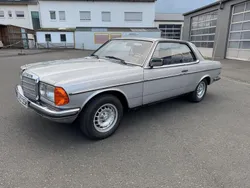 Silber Gebraucht 1978 Mercedes 200 Coupé | 15.499 €