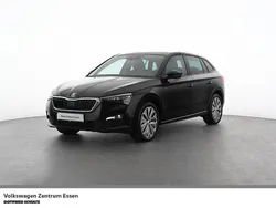 Schwarzmagic perleffekt met. Gebraucht 2023 Skoda Scala Tour Kleinwagen | 19.950 € (Fairer Preis)