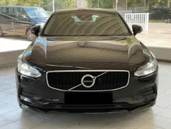 Schwarz Gebraucht 2020 Volvo S90 Momentum Limousine | 24.400 €