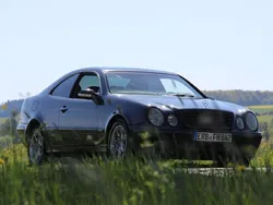 Blau Gebraucht 1999 Mercedes CLK320 Elegance Coupé | 2.100 € (Guter Preis)