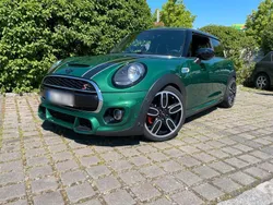 Grün Gebraucht 2019 Mini Cooper S Kleinwagen | 19.999 € (Etwas zu teuer)