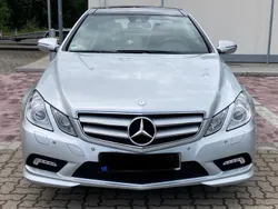 Silber Gebraucht 2010 Mercedes E500 Coupé | 16.499 € (Fairer Preis)