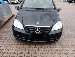 Schwarz Gebraucht 2010 Mercedes A180 Van / Kleinbus | 1.200 € (Superpreis)