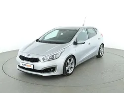 Grau Gebraucht 2016 Kia Ceed DREAM-TEAM Edition Limousine | 10.380 € (Fairer Preis)