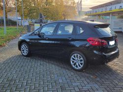 Schwarz Gebraucht 2018 BMW 218 Active Tourer Sport Line Van / Kleinbus | 14.000 € (Fairer Preis)