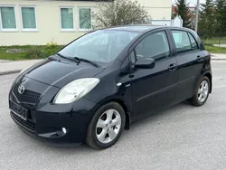 Schwarz Gebraucht 2008 Toyota Yaris Executive Limousine | 4.990 € (Fairer Preis)