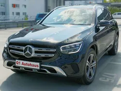 Schwarz/baltic black Gebraucht 2020 Mercedes GLC220 SUV | 28.900 € (Guter Preis)