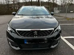 Schwarz Gebraucht 2018 Peugeot 308 GT Kombi | 10.990 € (Superpreis)