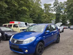 Blau Gebraucht 2011 Dacia Sandero Kleinwagen | 2.850 €