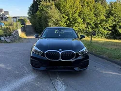 Schwarz Gebraucht 2020 BMW 118 Kleinwagen | 15.250 € (Fairer Preis)