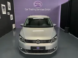 Silber Gebraucht 2012 VW Touran Comfortline Van / Kleinbus | 10.700 € (Fairer Preis)