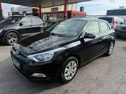 Schwarz Gebraucht 2017 Hyundai i20 GO! Kleinwagen | 6.299 € (Fairer Preis)