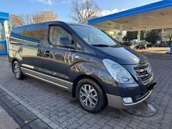 Blau Gebraucht 2016 Hyundai H-1 Van | 19.200 €