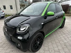 Schwarz Gebraucht 2017 Smart ForFour Electric Drive Prime Kleinwagen | 7.800 € (Fairer Preis)