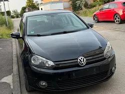 Schwarz Gebraucht 2010 VW Golf VI Limousine | 5.000 € (Fairer Preis)