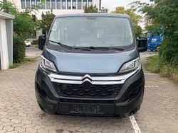 Gebraucht 2020 Citroën Jumper Live Van / Kleinbus | 22.999 € (Teuer)