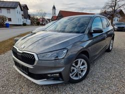 Grau Gebraucht 2023 Skoda Fabia Style Kleinwagen | 20.990 € (Fairer Preis)