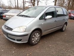 Grau Gebraucht 2004 Ford Galaxy Van / Kleinbus | 1.299 € (Guter Preis)