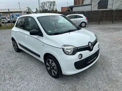 Weiß Gebraucht 2017 Renault Twingo LIMITED Kleinwagen | 5.900 € (Fairer Preis)