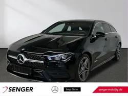 Schwarz Gebraucht 2022 Mercedes CLA180 Shooting Brake AMG Kombi | 27.940 € (Fairer Preis)
