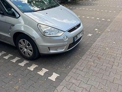 Silber Gebraucht 2008 Ford S-MAX S Van / Kleinbus | 3.500 €