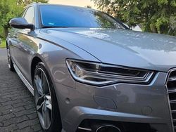 Grau Gebraucht 2016 Audi A6 Kombi | 24.500 €