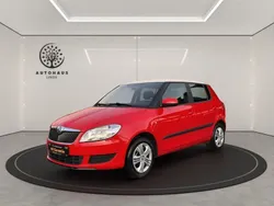 Rot Gebraucht 2011 Skoda Fabia Ambiente Limousine | 3.990 € (Fairer Preis)