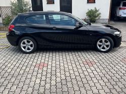 Schwarz Gebraucht 2014 BMW 116 Sport Line Kleinwagen | 9.200 € (Fairer Preis)