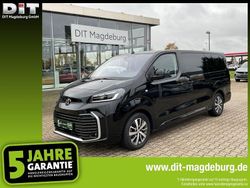 Schwarz Gebraucht 2024 Toyota Proace Verso Team Kombi | 42.990 € (Fairer Preis)