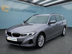 Grau Gebraucht 2023 BMW 318 Kombi | 33.249 € (Teuer)